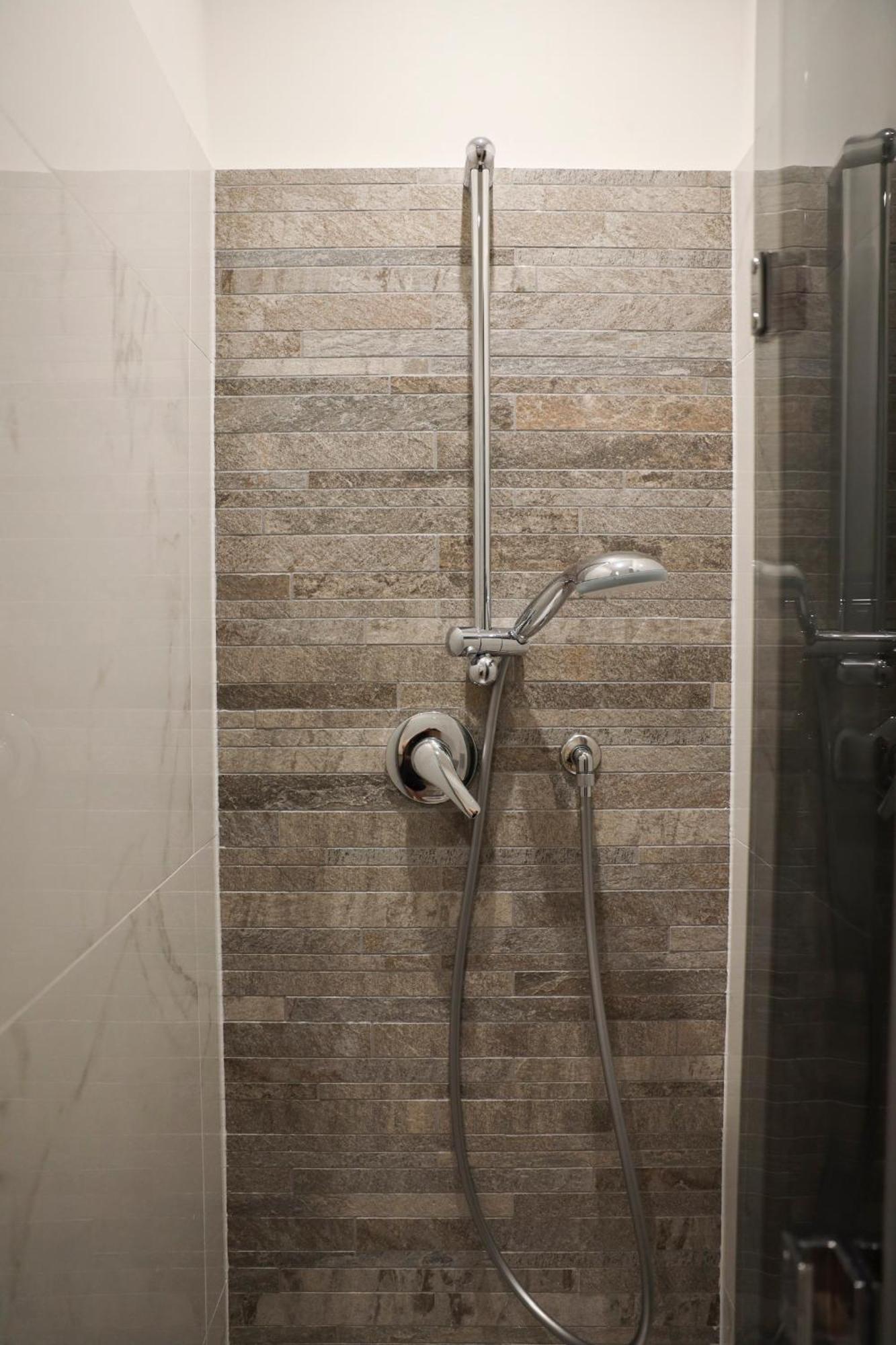 Appartamento Urban Corner House Bologna Esterno foto